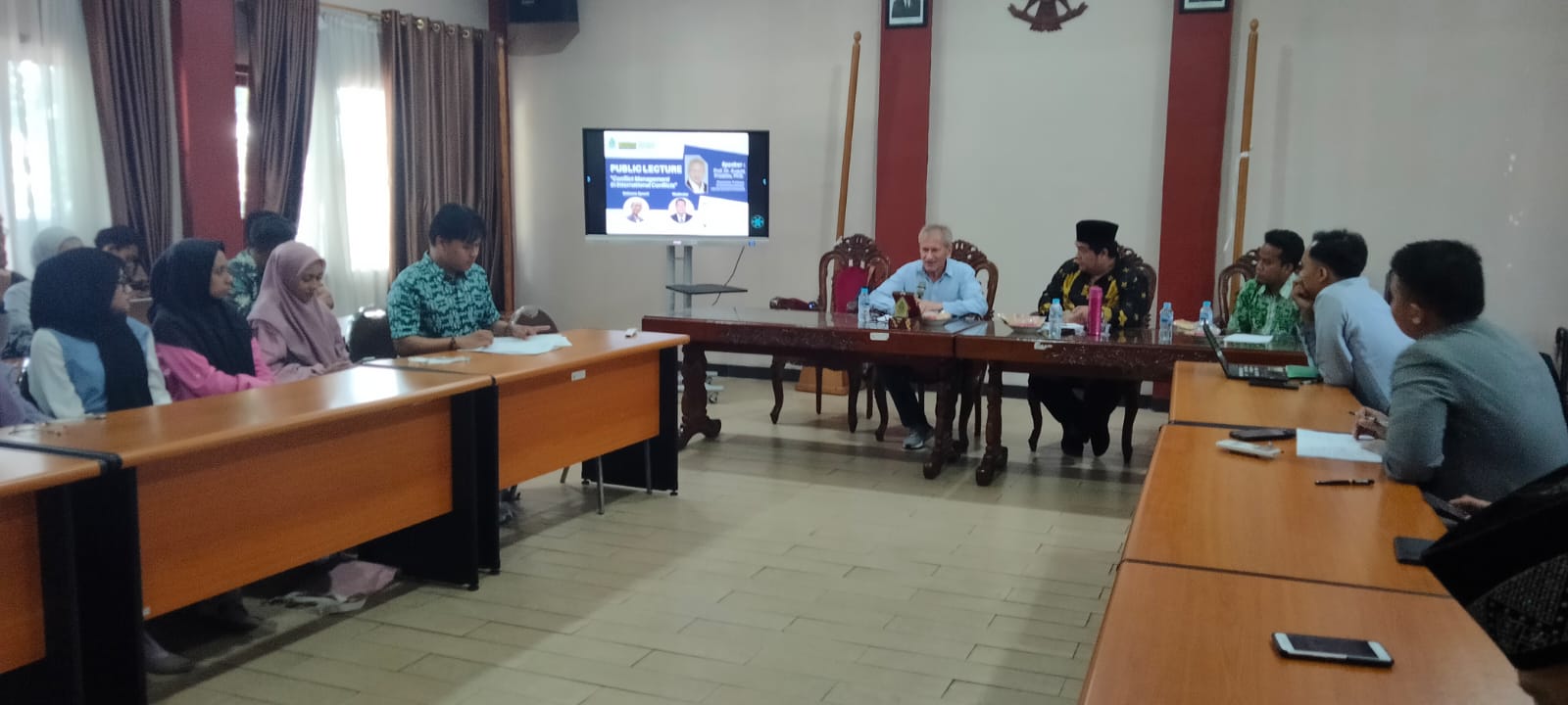 Program S2 IAT UIN Walisongo Semarang Gelar “Public Lecture” dengan Tajuk “How to Write and Publish Scientific Paper in the International Journal”
